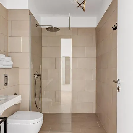 Arbio I Luxury In East Side Gallery 4* Berlín