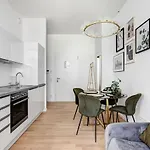 Arbio I Luxury In East Side Gallery Aparthotel