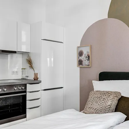 Arbio I Luxury In East Side Gallery Apart Otel 4*